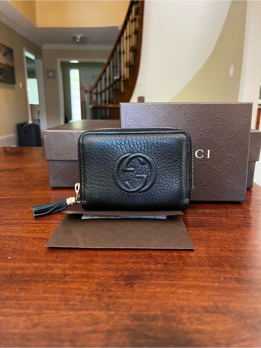 *FULL SET* basically unused Gucci Black Pebbled Leather Zip wallet
